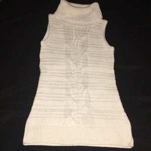 Eva Mendes | turtle neck sweater